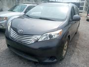 Toyota Sienna 2010 Gray for sale