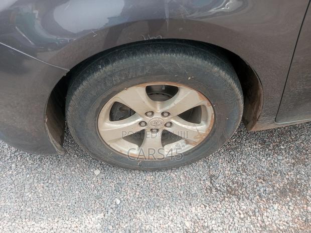 Toyota Sienna 2010 Gray