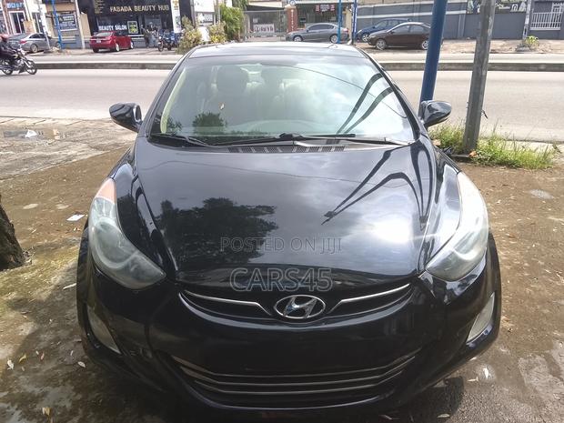 Hyundai Elantra GLS Sedan FWD (1.8L 4cyl 6A) 2013 Black