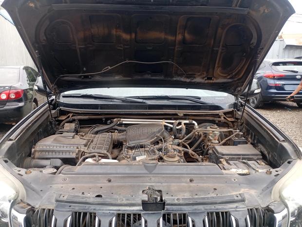 Toyota Land Cruiser Prado 2015 Black