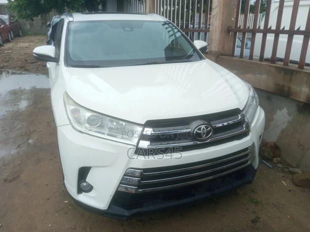 Toyota Highlander 2019 White