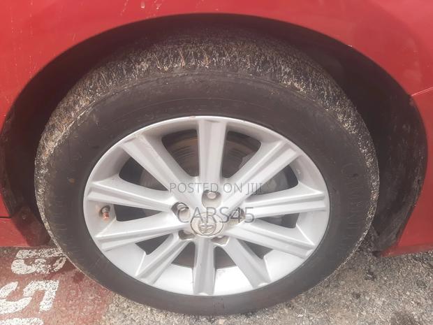 Toyota Camry 2012 Red