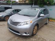 Toyota Sienna 2012 Gray for sale