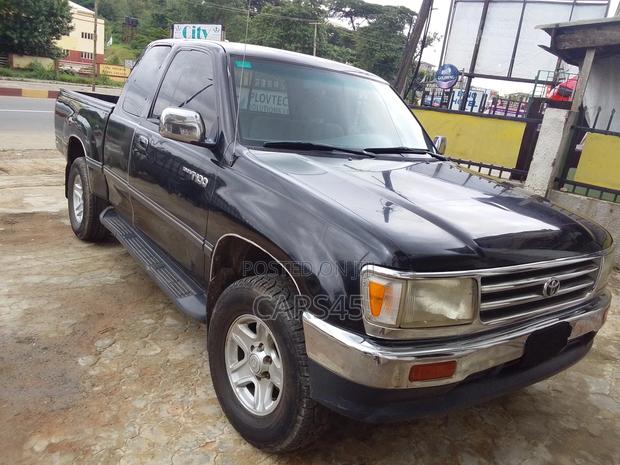 Toyota T100 1996 Black