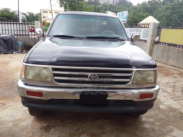 Toyota T100 1996 Black