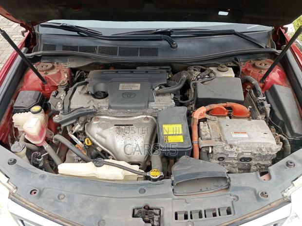 Toyota Camry 2012 Red