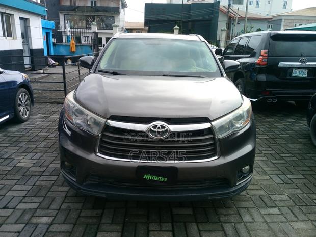 Toyota Highlander 2016 Gray