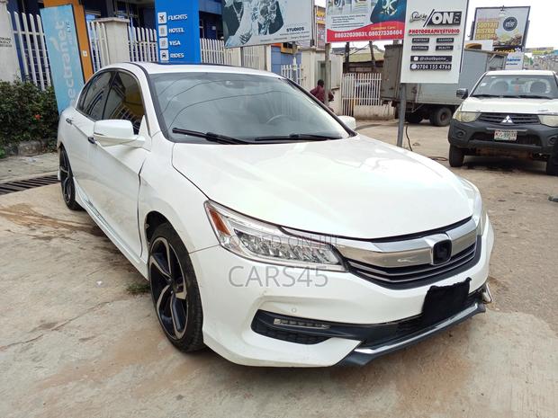 Honda Accord 2016 White