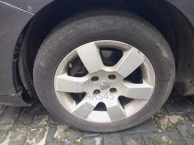 Peugeot 5008 2015 Silver
