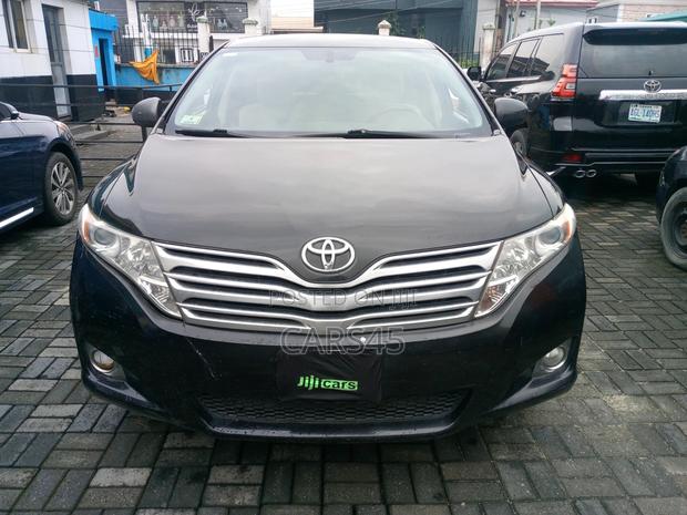 Toyota Venza 2010 Black