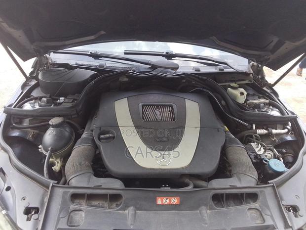 Mercedes-Benz C300 2008 Black