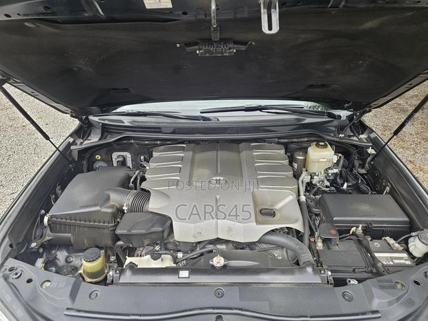 Toyota Land Cruiser 2021 Black