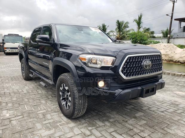 Toyota Tacoma 2019 Black