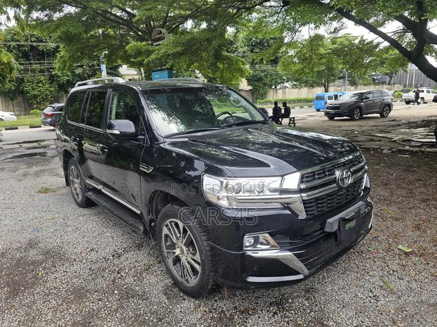 Toyota Land Cruiser 2021 Black