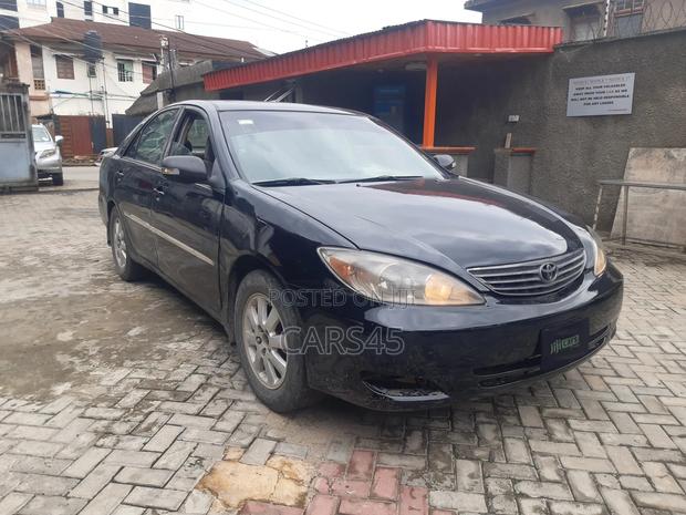 Toyota Camry 2004 Black