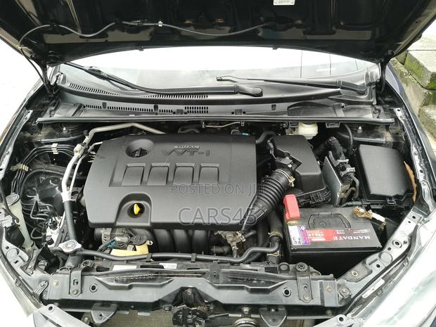 Toyota Corolla 2014 Black