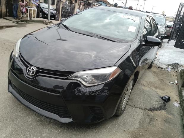 Toyota Corolla 2014 Black