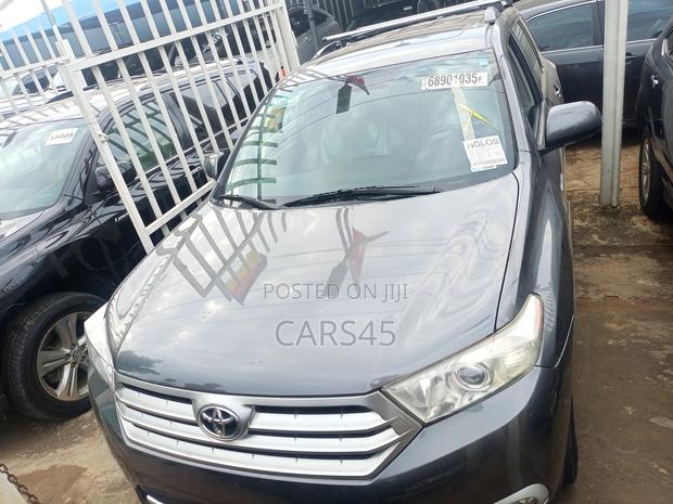 Toyota Highlander 2012 Green