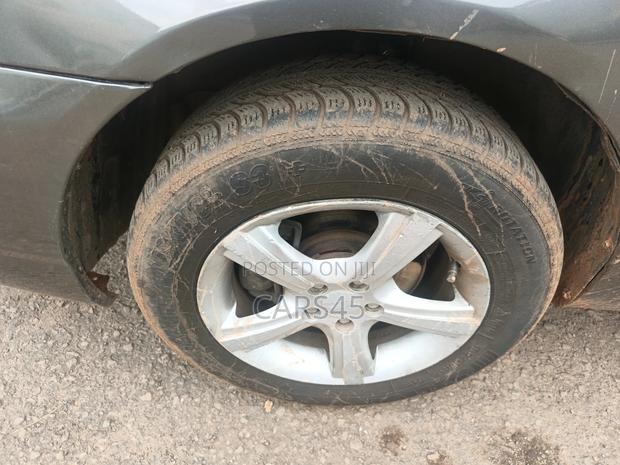 Toyota Corolla 2006 Gray