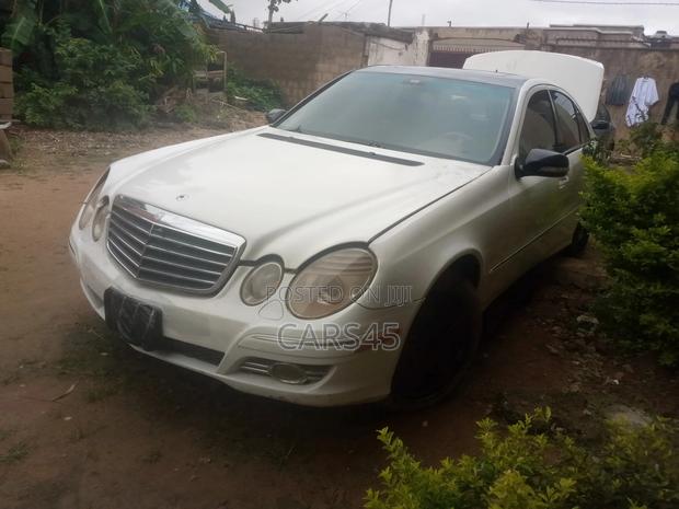 Mercedes-Benz E350 2007 White