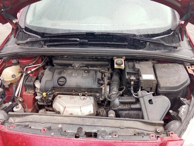 Peugeot 308 2009 Red