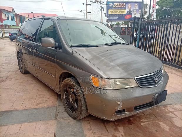 Honda Odyssey 2000 Gray