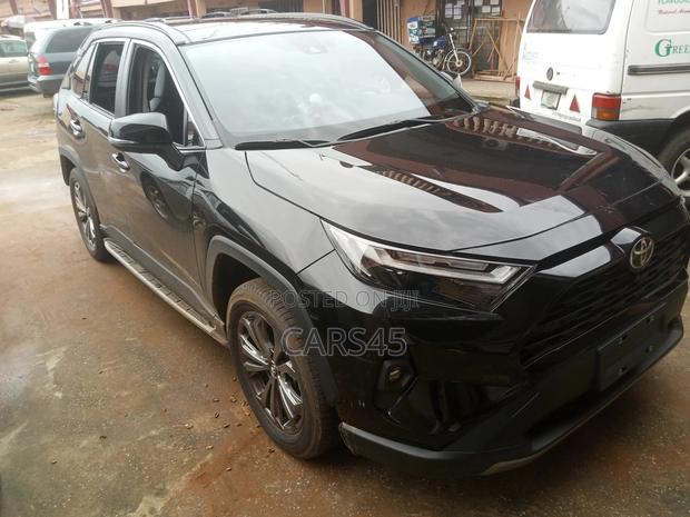 Toyota RAV4 2023 Black