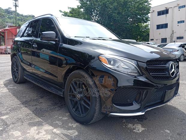 Mercedes-Benz GLE-Class 2016 Black