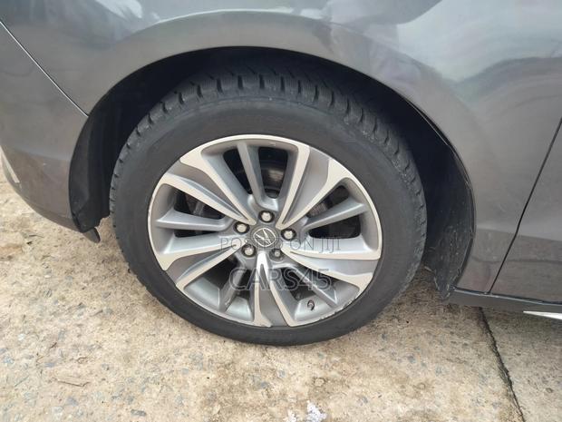 Acura MDX 2018 Gray