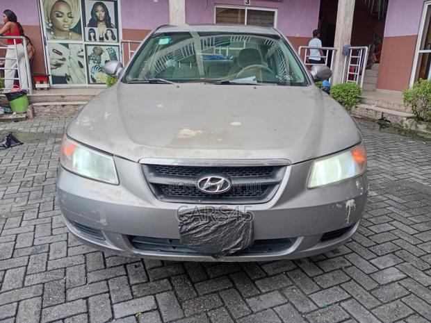 Hyundai Sonata 2007 Gray