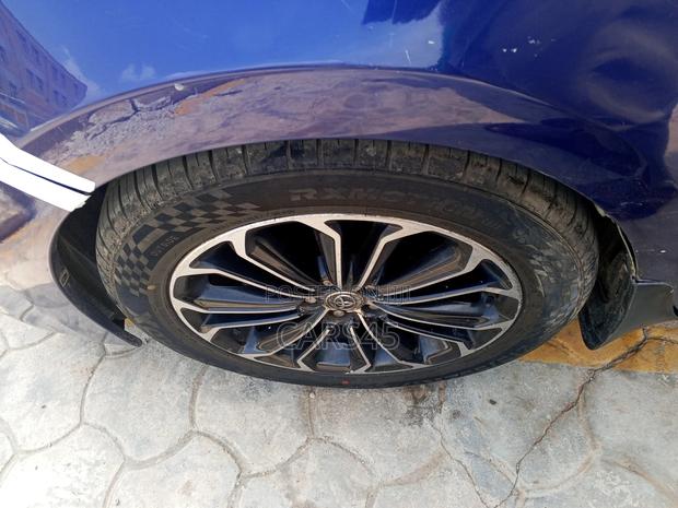 Toyota Corolla 2014 Blue