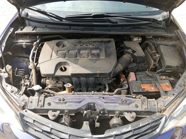 Toyota Corolla 2014 Blue