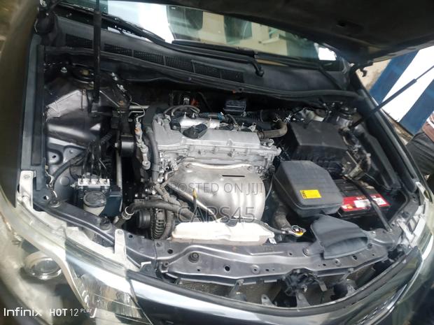 Toyota Camry 2012 Gray