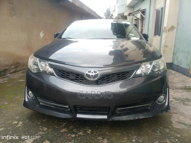 Toyota Camry 2012 Gray
