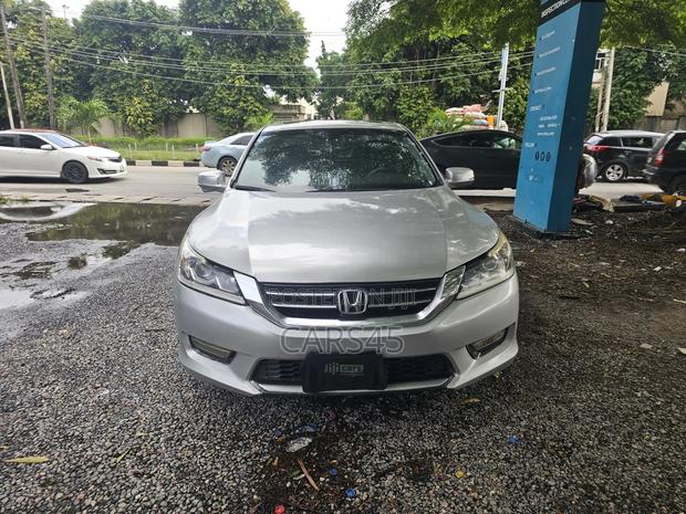 Honda Accord 2013 Silver