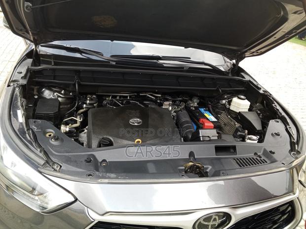 Toyota Highlander 2020 Gray
