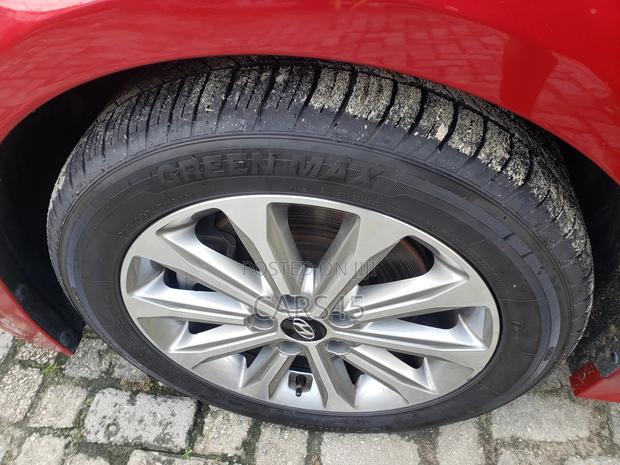 Hyundai Sonata 2016 Red