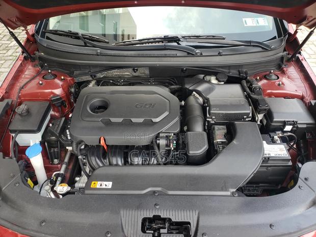 Hyundai Sonata 2016 Red