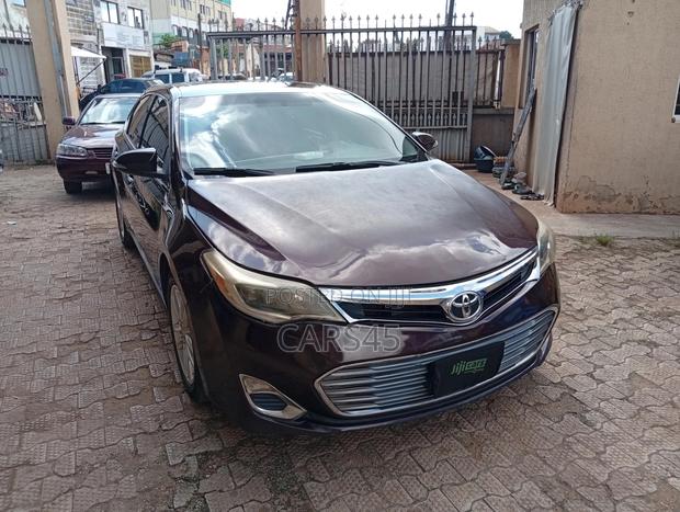 Toyota Avalon 2015 Red
