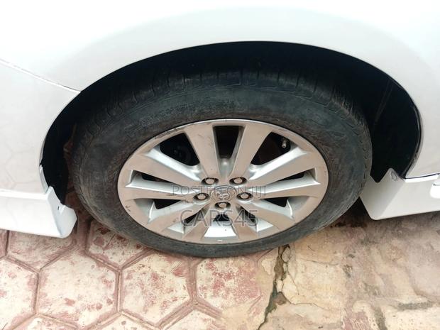 Toyota Corolla 2010 White