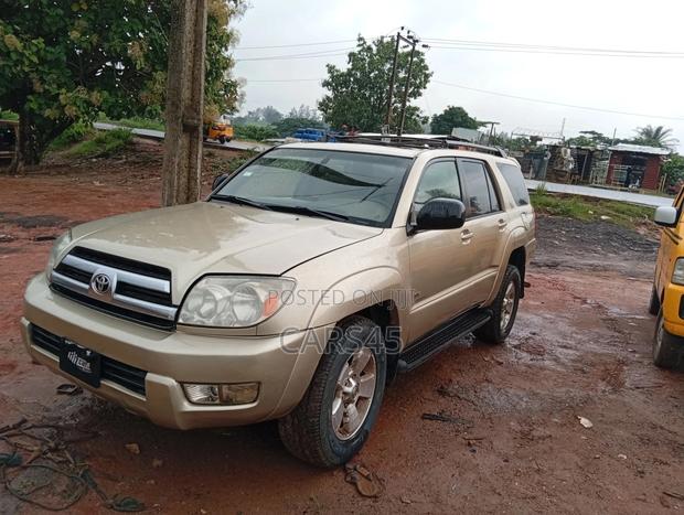 Toyota 4-Runner Limited V6 2005 Gold
