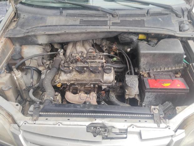 Toyota Sienna 2003 Gray