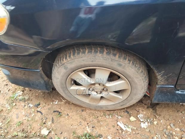 Toyota Corolla 2006 Blue