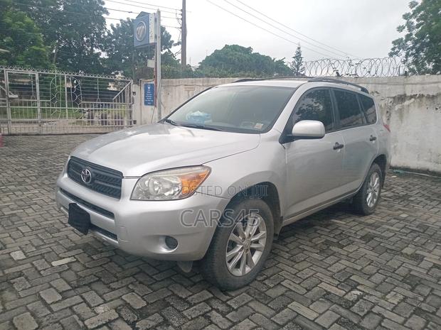 Toyota RAV4 2007 Silver