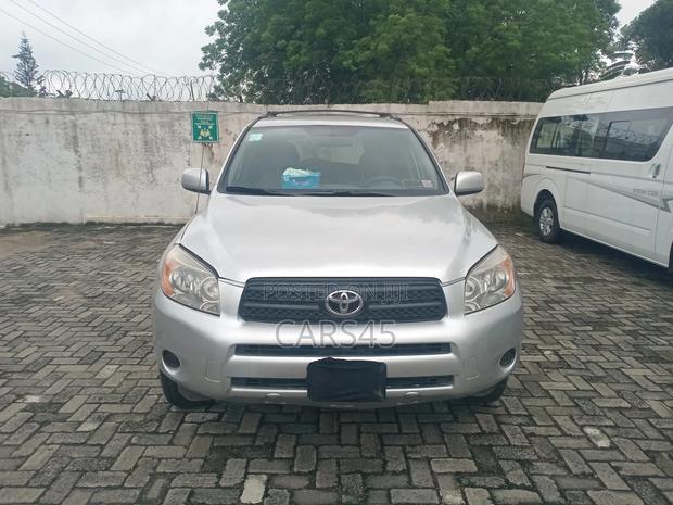 Toyota RAV4 2007 Silver