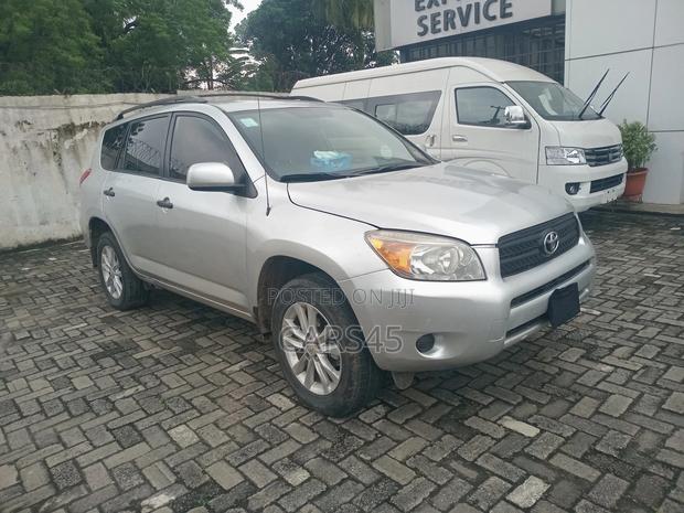 Toyota RAV4 2007 Silver