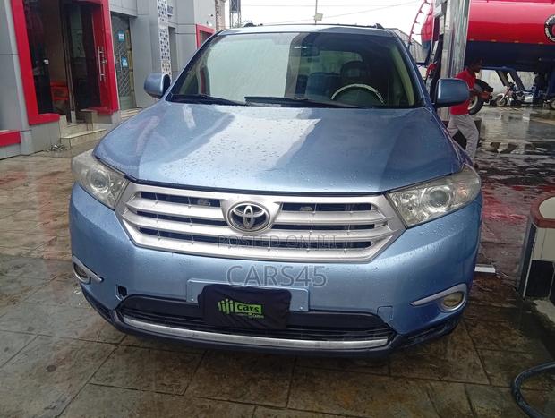 Toyota Highlander 2008 Blue