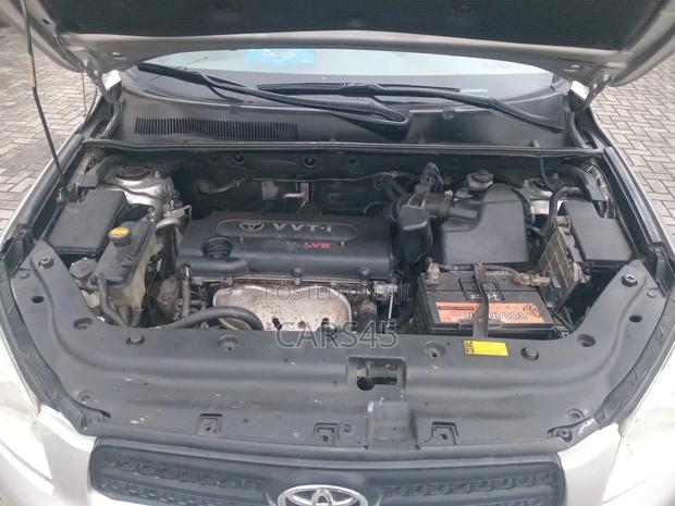 Toyota RAV4 2007 Silver