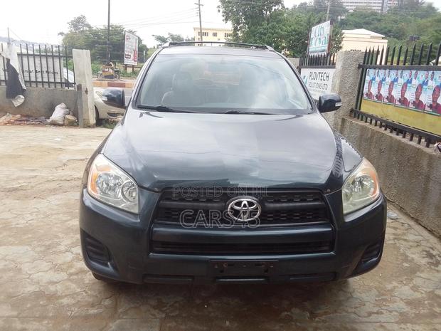 Toyota RAV4 2011 Black