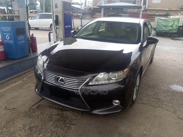 Lexus ES 2013 Gray